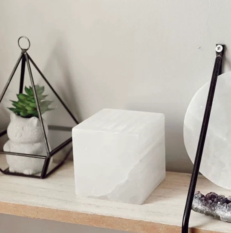 Satin Spar Cube