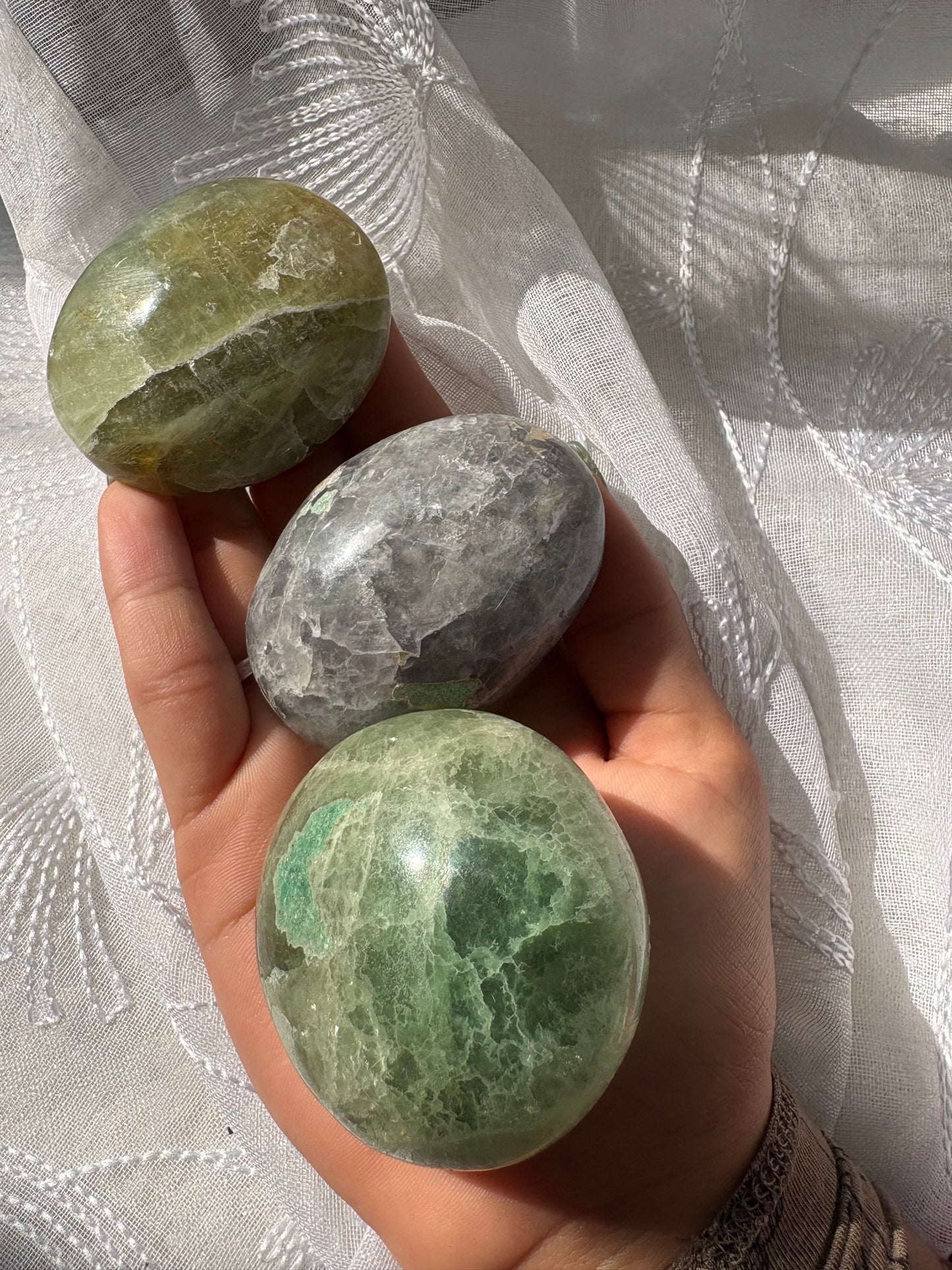 Fluorite palmstone